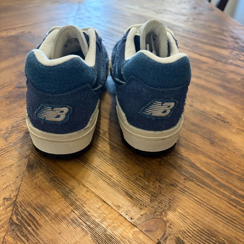 New Balance 550 Sneakers - Picture 6 of 6
